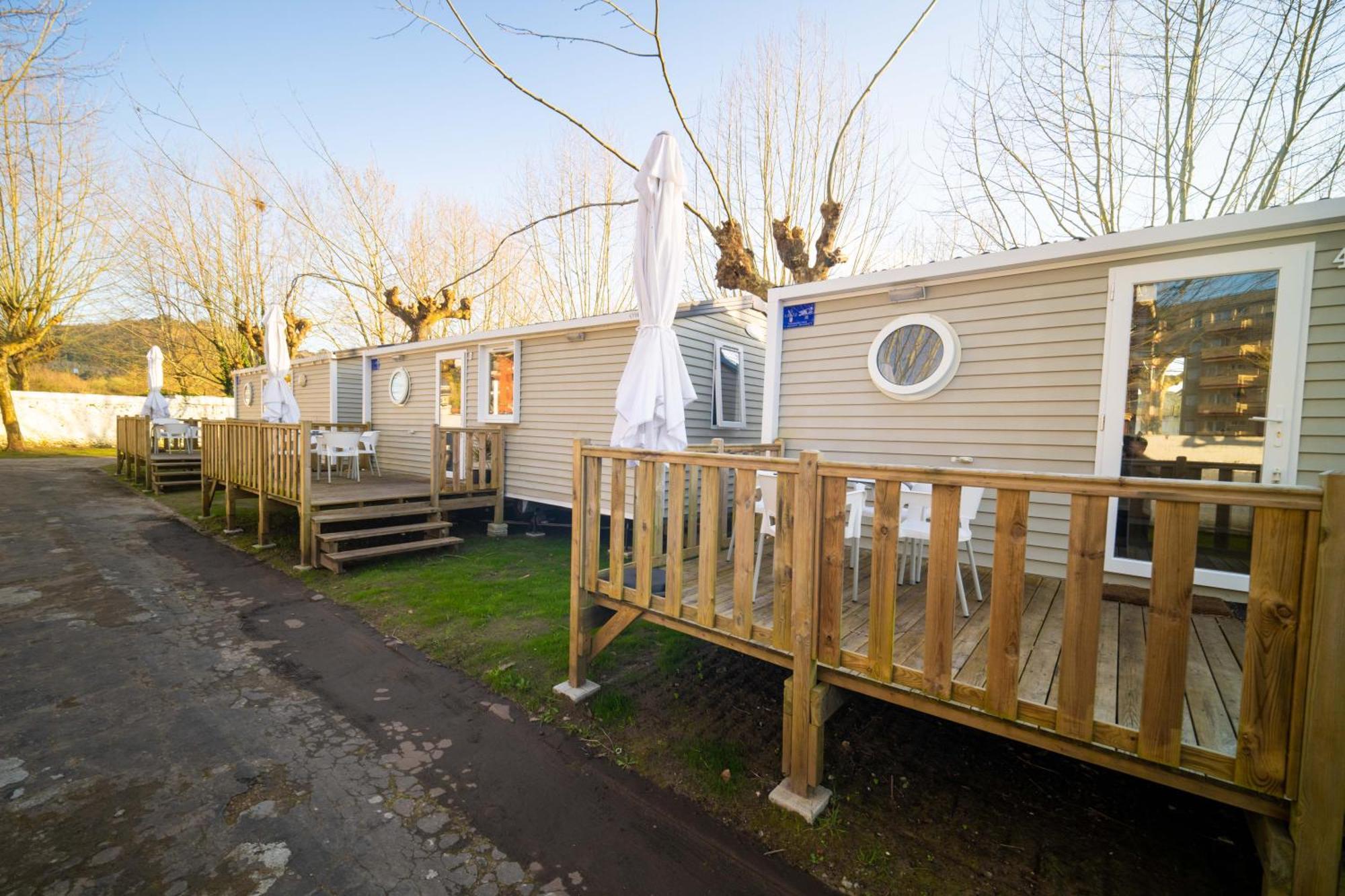 Alojamiento - Bungalows En El Centro De Laredo A 200 M De La Playa Exteriér fotografie